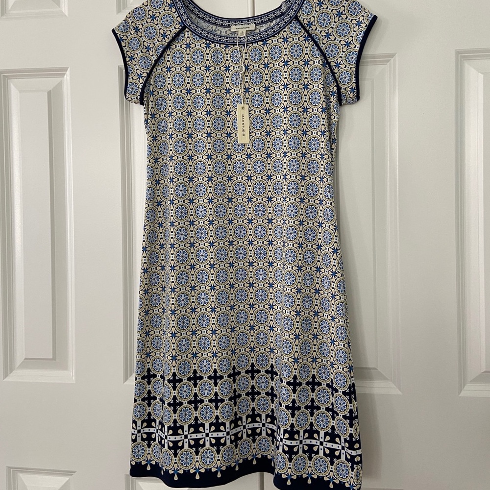 max studio dress